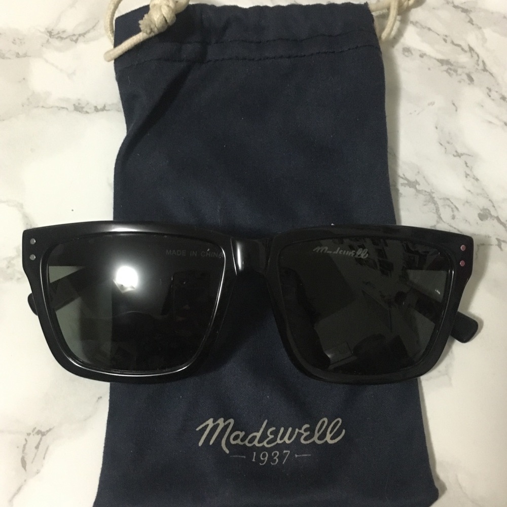 Madewell Black Sunglasses